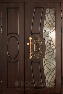 Фото стальная дверь Парадная дверь №109 с отделкой Массив дуба