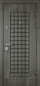 Фото стальная дверь Трёхконтурная дверь с зеркалом №18 с отделкой Порошковое напыление